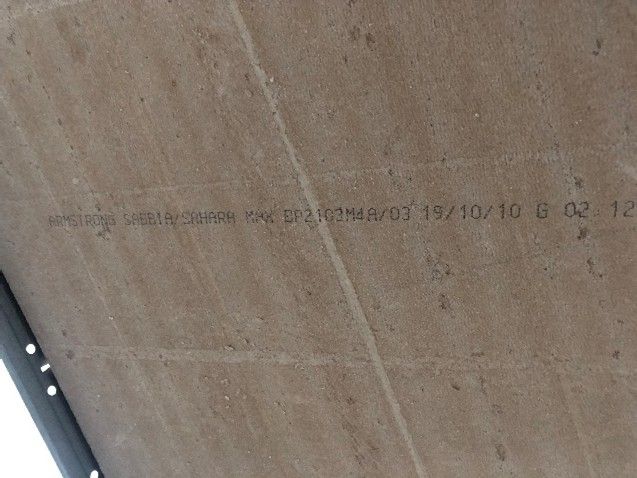 Dalles de faux plafond 600x600