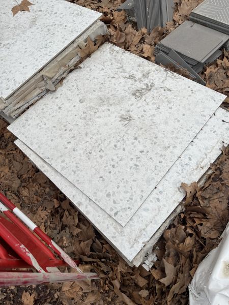 carrelage céramique type terrazzo