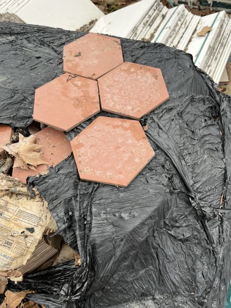 carrelage hexagonal couleur brique